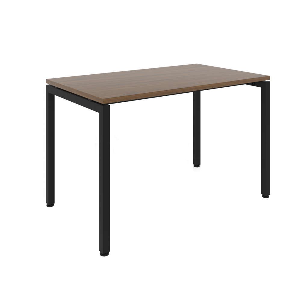 Стол рабочий на металлокаркасе