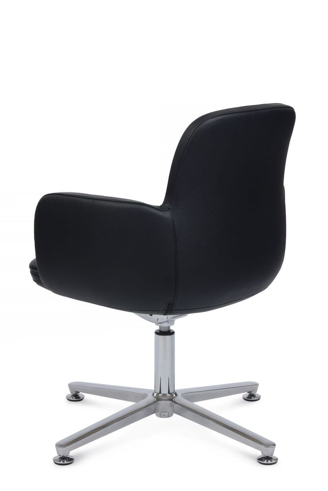 Кресло для персонала Charm-ST