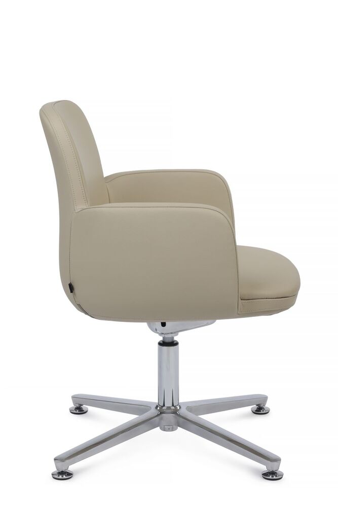 Кресло для персонала Charm-ST