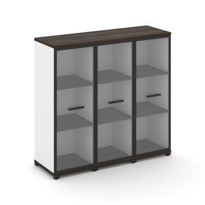 Шкаф три узкие секции, 3 ниши