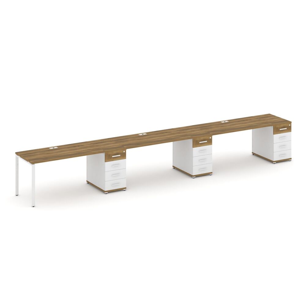 Рабочая станция на 3 места с тремя опорными тумбами