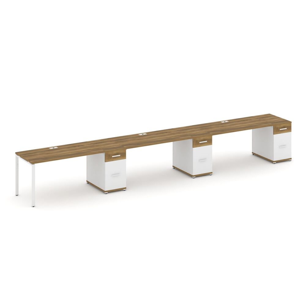 Рабочая станция на 3 места с тремя опорными тумбами