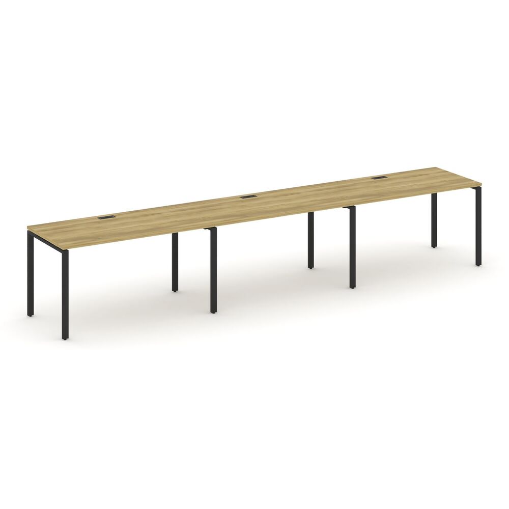 Рабочая станция на 3 места