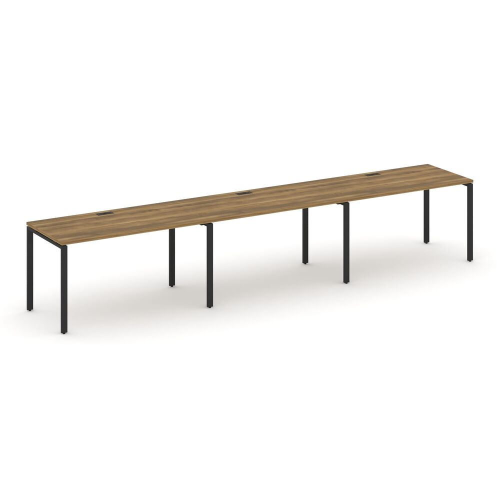 Рабочая станция на 3 места