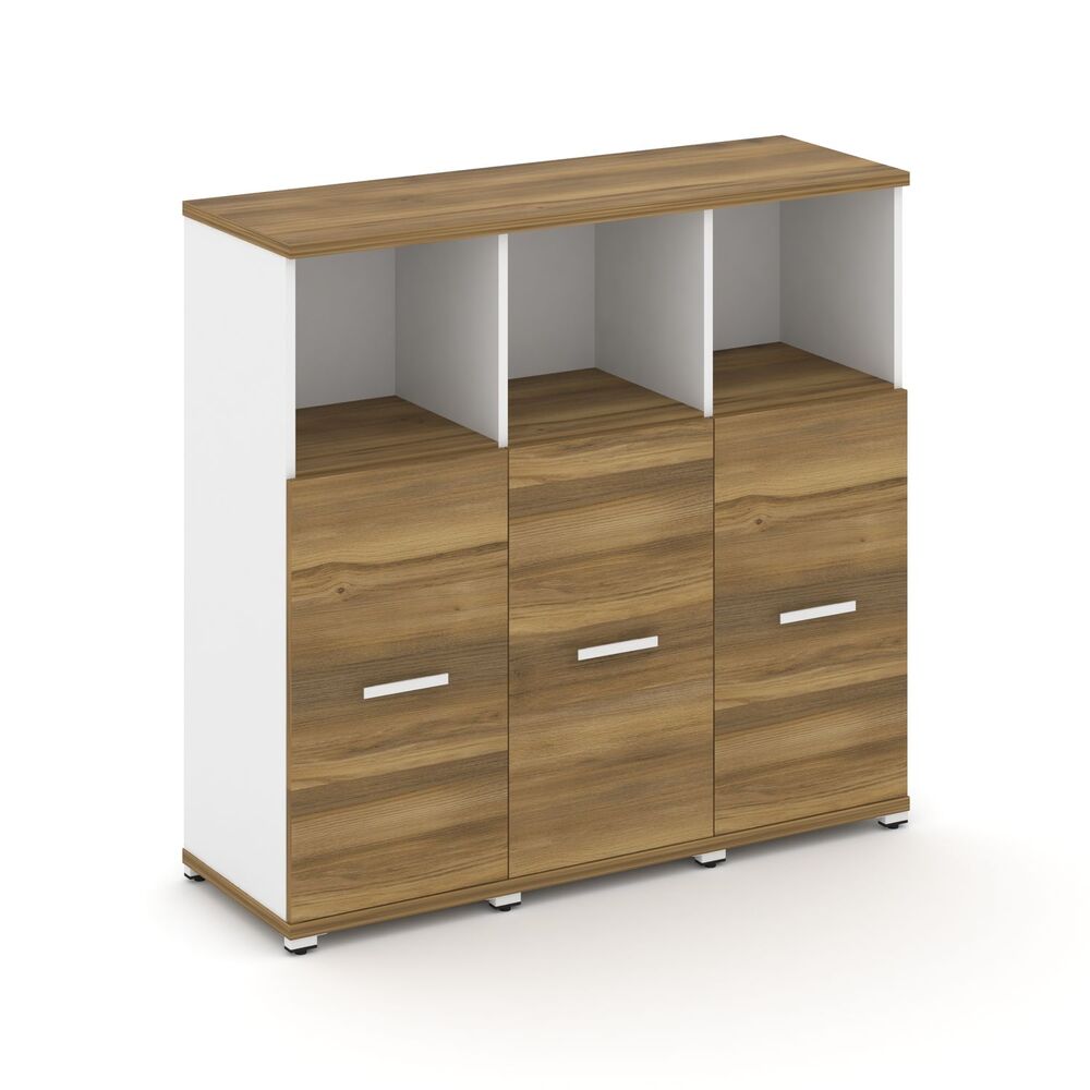 Шкаф три узкие секции, 3 ниши