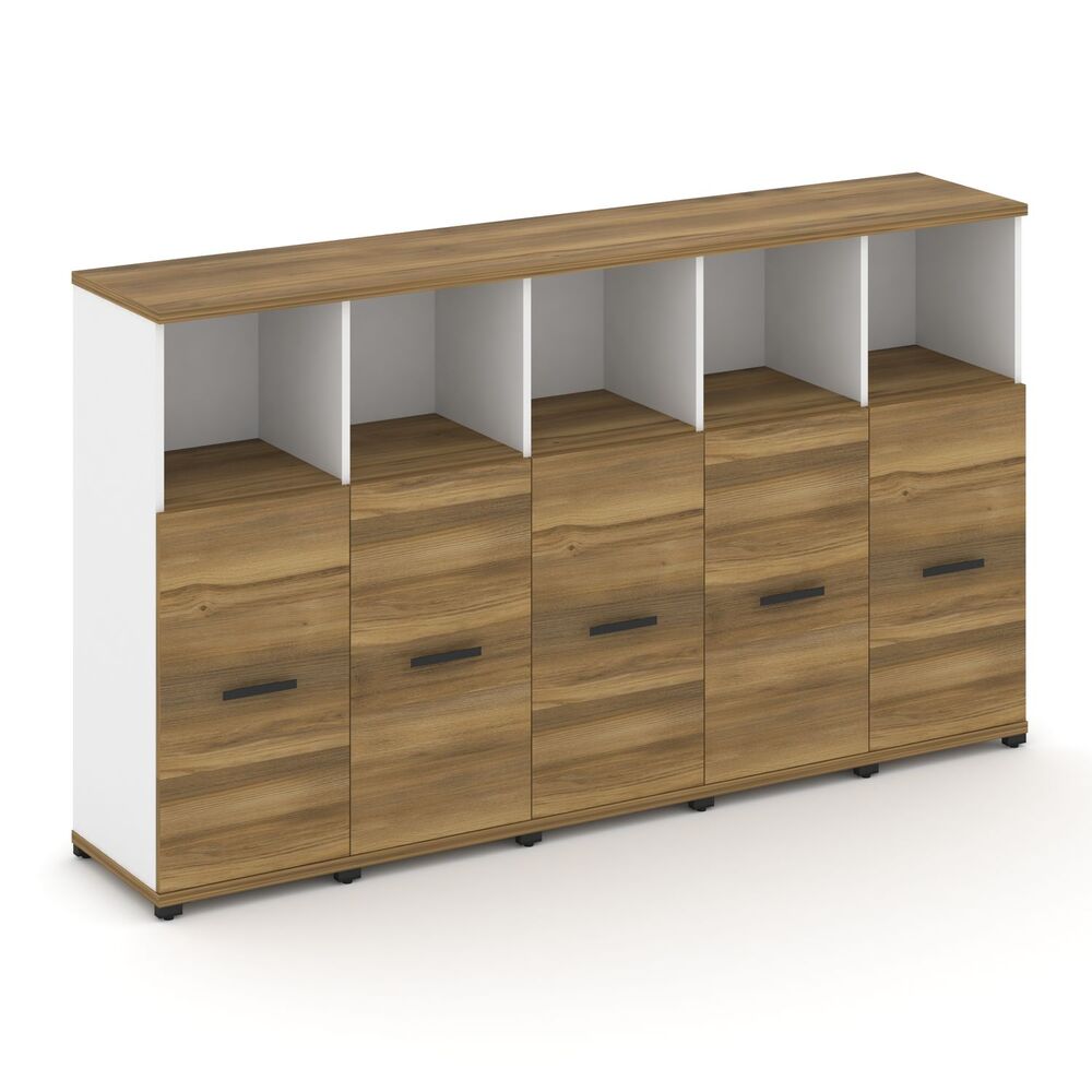 Шкаф пять узких секций, 3 ниши