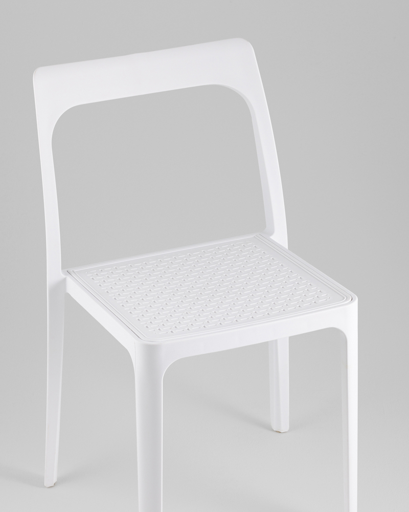 Стул обеденный